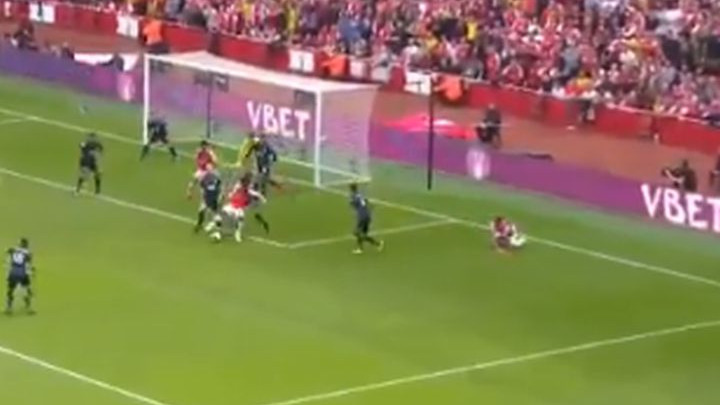 Burnley nije dugo izdržao: Lacazette pogodio za vodstvo Arsenala