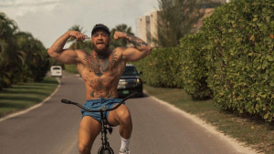 Bruka i sramota UFC-a: Conor McGregor bi se mogao boriti za titulu
