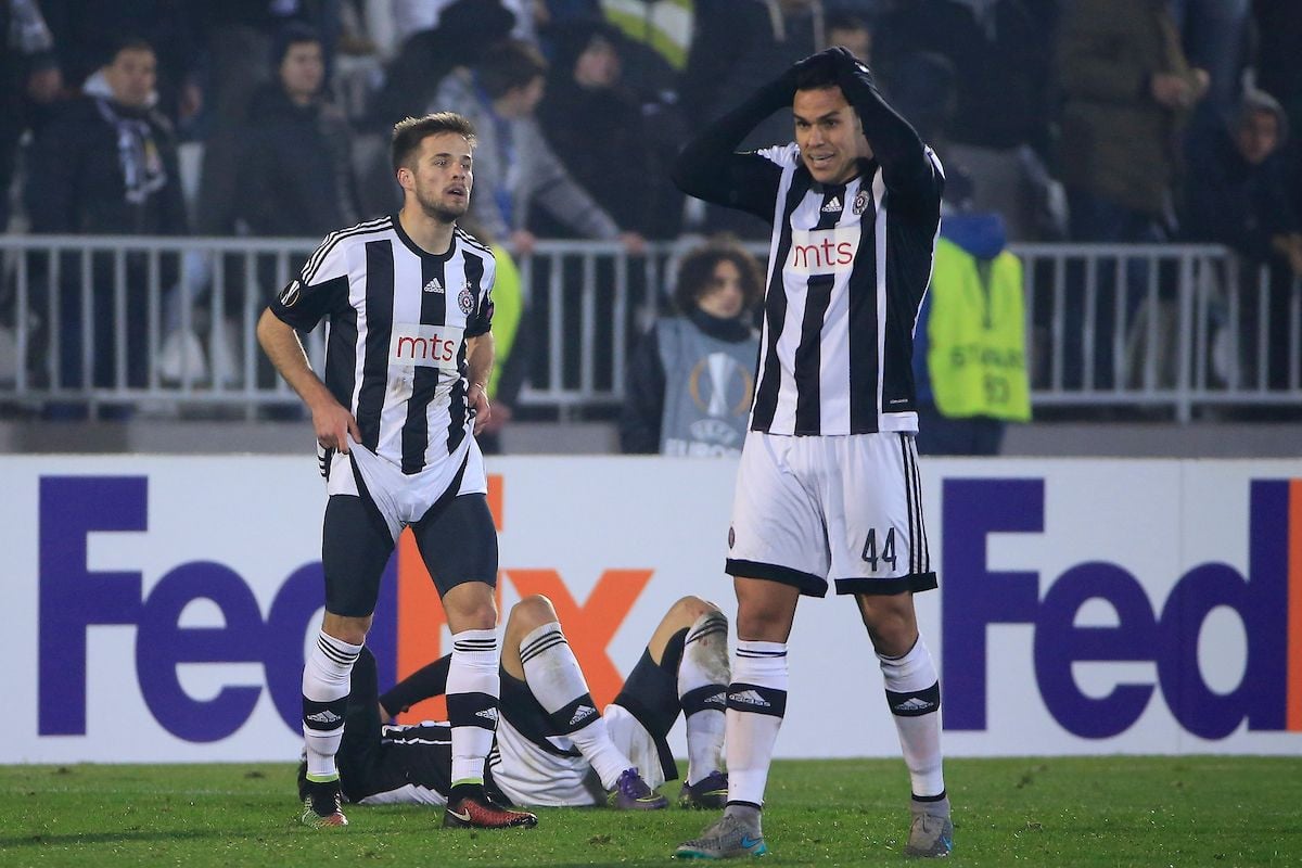 Nevjerica u Humskoj, navijače to najviše boli - Partizan je pao na koljena kao nikad prije! Nevjerica u Humskoj, navijače to najviše boli - Partizan je pao na koljena kao nikad prije!