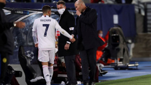 Zidanea je zanimala samo jedna stvar kada je Hazard prolazio pored njega