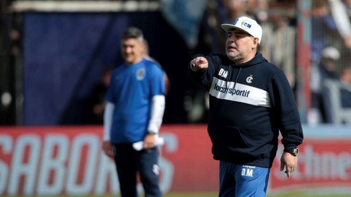 Maradona vrijeđao novinare zbog obećanja koje je već narednog dana prekršio