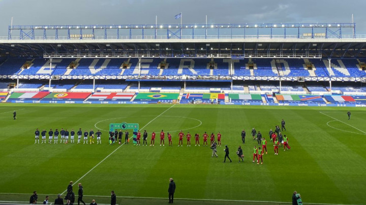 Zbog fotografije koja je nastala pred meč Everton - Liverpool svijet interneta se čudom čudi