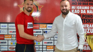 Trako i službeno Slobodin