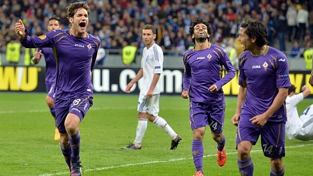 Fiorentina eliminisala Dynamo, Napoli i Wolfsburg remizirali