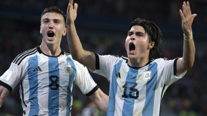 Igra za Argentinu, zovu ga meksički Messi, a sada je stigao u Milan potpuno besplatno