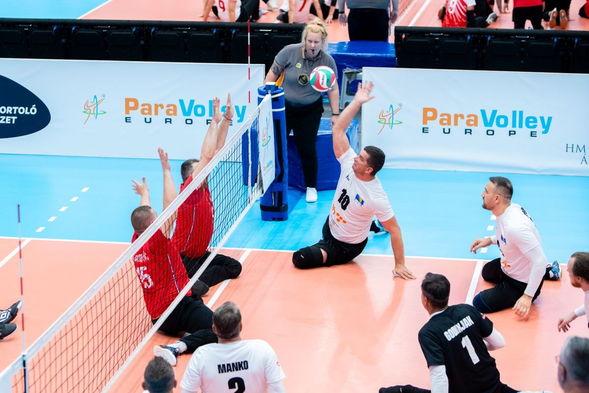 Srbija nije imala ni minimalne šanse: Zlatni ljiljani u finalu Evropskog prvenstva! Srbija nije imala ni minimalne šanse: Zlatni ljiljani u finalu Evropskog prvenstva!