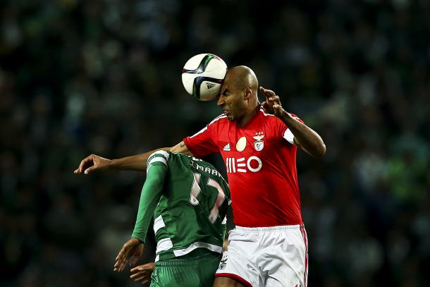 Benfica u finišu do boda u lisabonskom derbiju