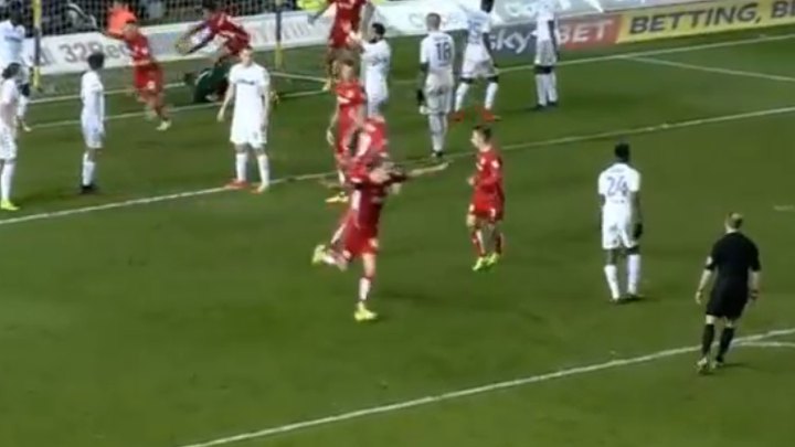 Pogledajte Đurićev gol protiv Leedsa