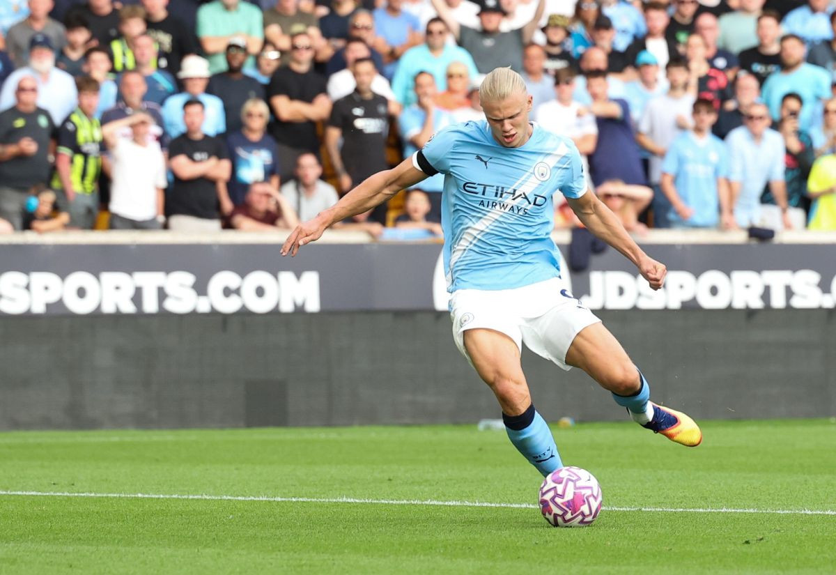 Manchester City "pregazio" Wolverhampton na otvaranju sezone Manchester City "pregazio" Wolverhampton na otvaranju sezone