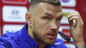 Edinu Džeki se srce slama zbog bivšeg kluba: "Teška i tužna situacija"