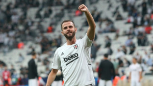 Pjaniću ponovo velike ovacije sa tribina