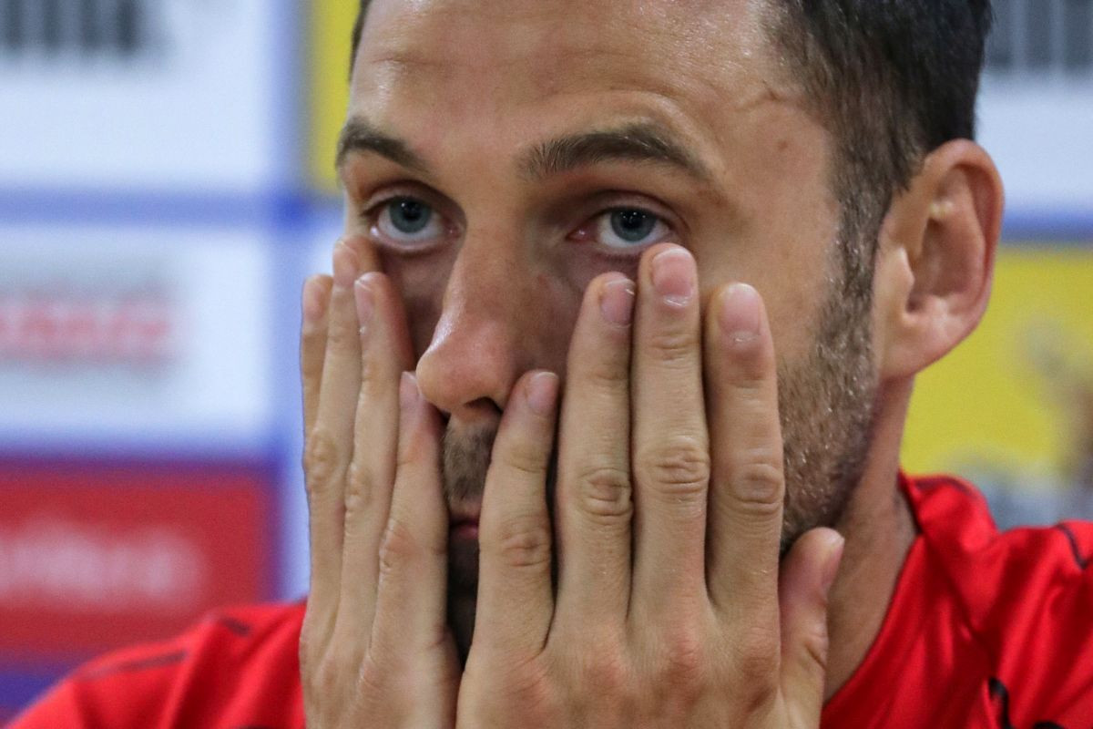 Duško Tošić ponizio Jelenu Karleušu za kraj burnog braka, ona poručuje: "Svako može napraviti djecu" Duško Tošić ponizio Jelenu Karleušu za kraj burnog braka, ona poručuje: "Svako može napraviti djecu"
