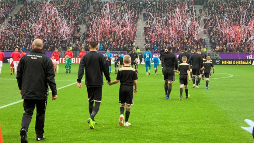 Ajax produžio seriju, s PSV-om će voditi žestoku borbu za titulu