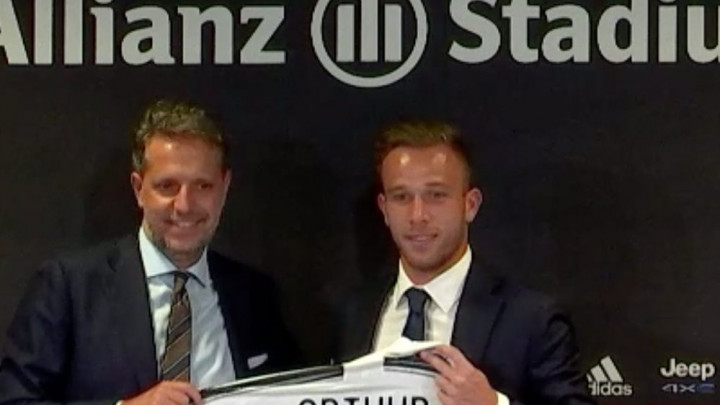 Arthur Melo predstavljen u Juventusu i izabrao broj zbog kojeg je u centru pažnje