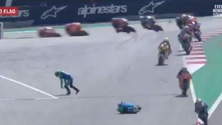 Katastrofa u Moto2 kategoriji, Malezijac u punoj brzini doživio horor sudar...