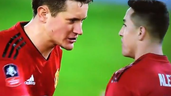 Dajte ovom čovjeku kapitensku traku: Ander Herrera oduševio navijače kada je prišao Alexisu