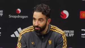 Novinar spomenuo ime Mainooa, Amorim "legao" od smijeha, navijači traže momentalni otkaz!