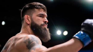UFC borac sve uznemirio kontroverznom tetovažom: "U čast mog pradjeda"