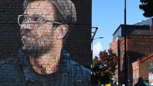Neko je odlučio da uništi Kloppov mural, lako je pogoditi šta je nacrtao 