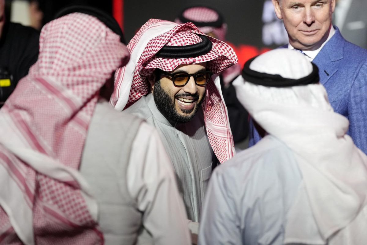 Svijet je čekao veliki obračun, a bogati šeik ispunjava želje: Turki Alalshikh najavio spektakl! Svijet je čekao veliki obračun, a bogati šeik ispunjava želje: Turki Alalshikh najavio spektakl!
