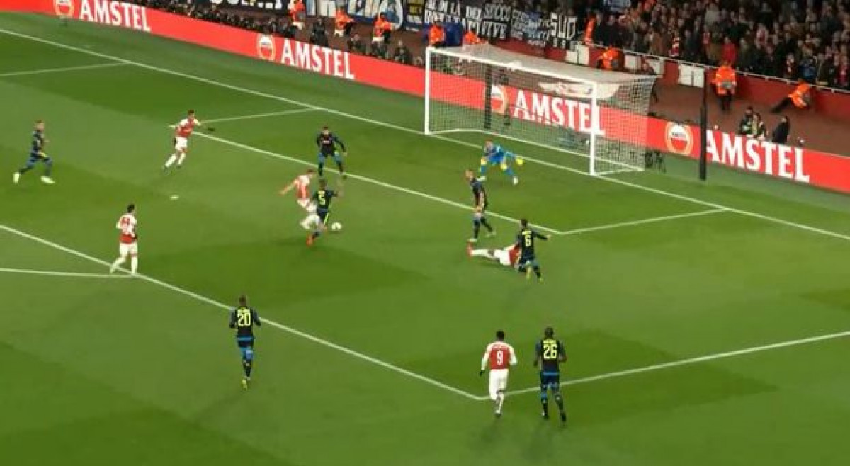 Napoli kapitulirao na Emiratesu: Ramsey doveo Arsenal u vodstvo