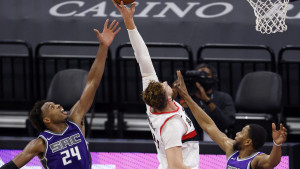 Dvocifren broj poena Jusufa Nurkića, Portland poražen od Utaha