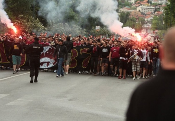 Poljaci tvrde: Fanatični navijači Sarajeva u akciji