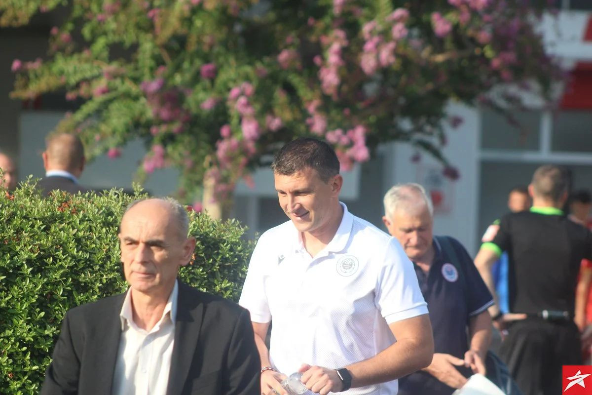 Jakirović nakon pobjede: Slavićemo, ali samo do sutra; Ova je liga teža od HNL-a..."