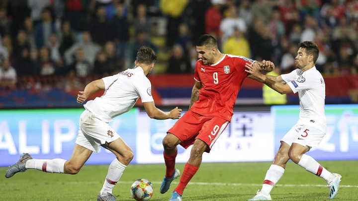 Nekadašnji napadač Partizana navijačima Zvezde kupio 30 ulaznica za Tottenham