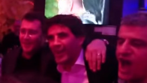 Da, i to je moguće: Zoran Mamić se opustio uz pjesmu navijača Hajduka