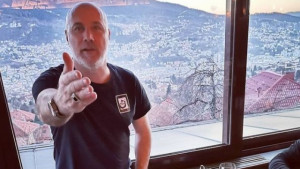 Barbarez u Sarajevu uz poznate stihove poručio: Nemaš kud!