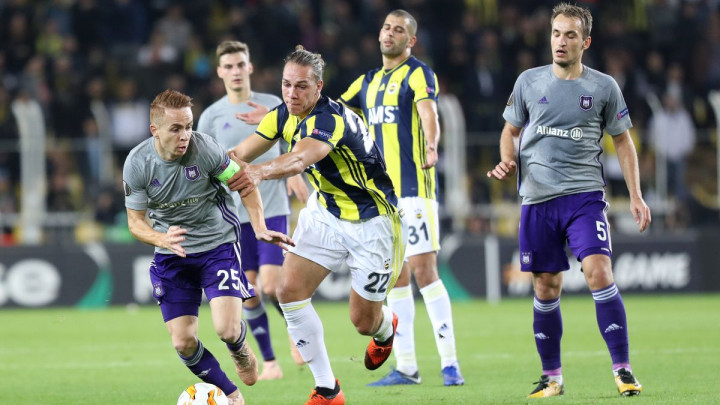 Fenerbahče savladao Anderlecht i došao na korak do drugog kruga