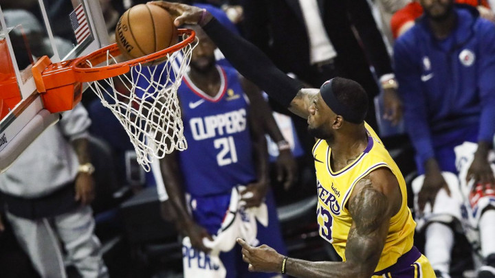 Najbolji potezi prve večeri u NBA ligi: LeBron dominira!