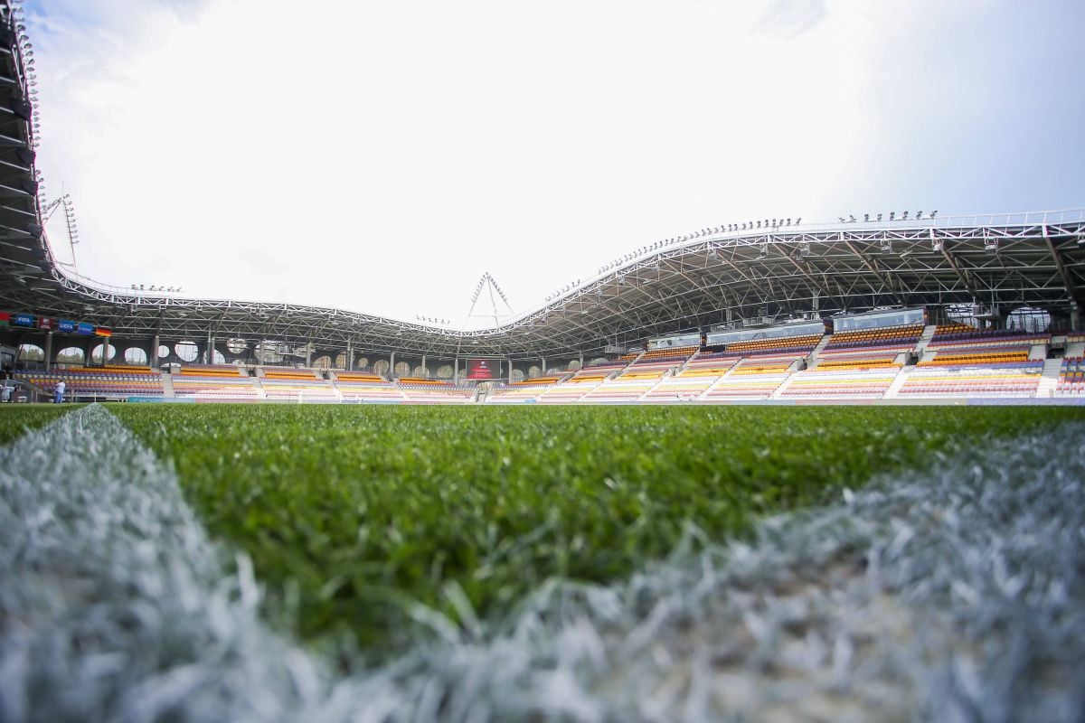 U vitrinama titule, imaju i nastupe u Ligi prvaka, a sada teški dani: Bivši prvak blizu provalije