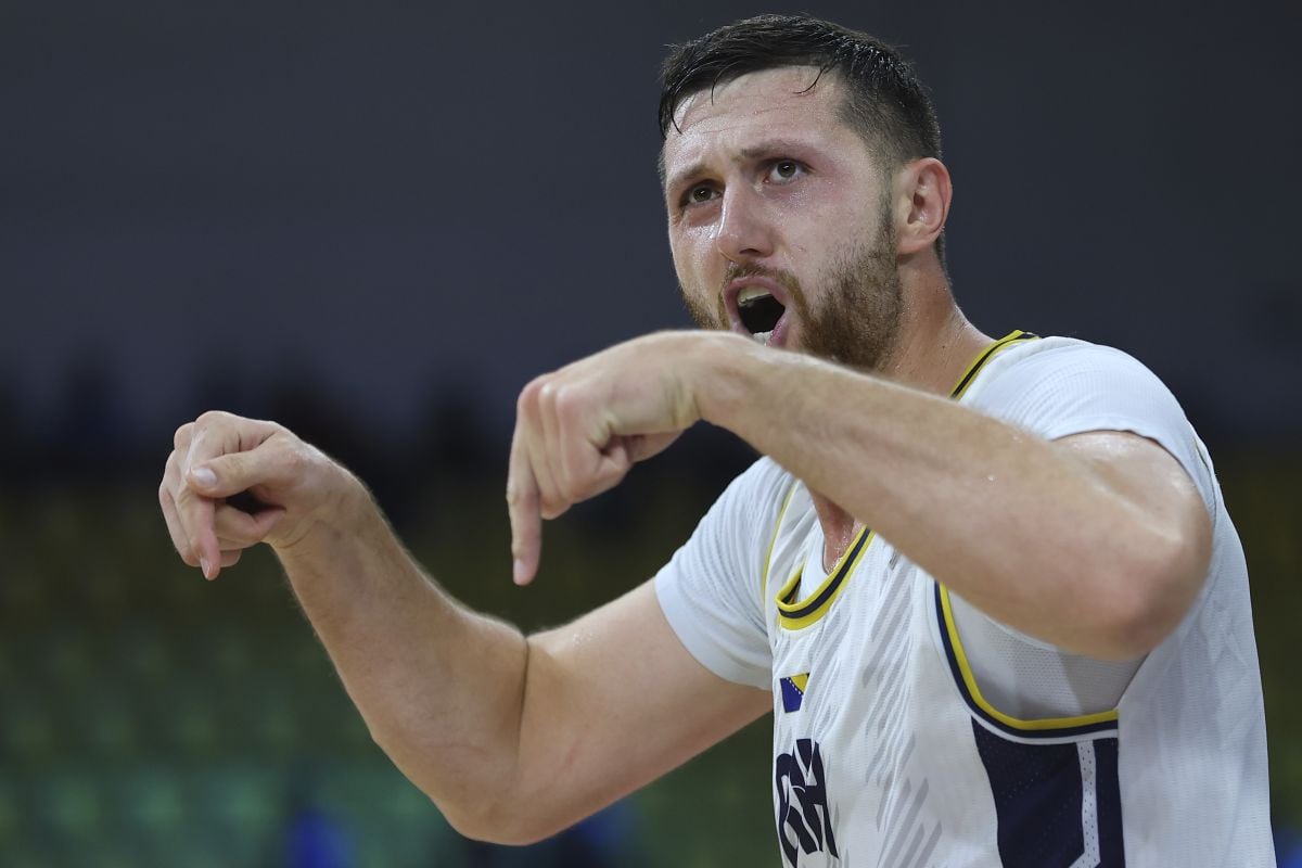 Jusuf Nurkić javno podržao kandidata za selektora BiH! Jusuf Nurkić javno podržao kandidata za selektora BiH!
