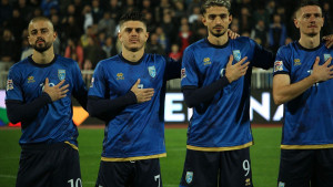 Kosovo je na nogama, sati ih dijele od historije