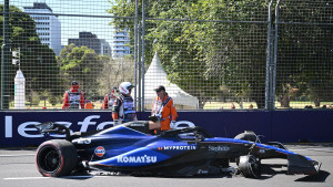 Albon imao udes u Australiji, a onda Williams donio odluku koja je nezapamćena u Formuli 1