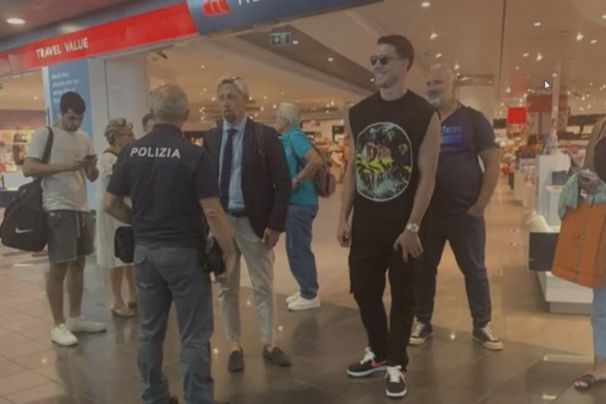 Vlahović ulovljen na aerodromu: Napustio je Torino i otišao u Minhen, rijetki će pogoditi zašto!
