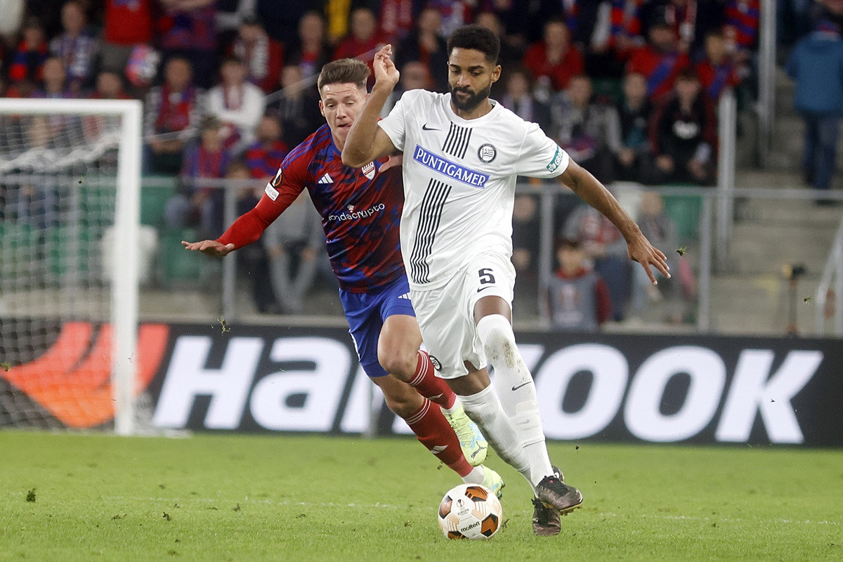Hrvatska kolonija u Bundesligi se širi - Produkt GNK Dinamo uskoro u Werderu!? Hrvatska kolonija u Bundesligi se širi - Produkt GNK Dinamo uskoro u Werderu!?