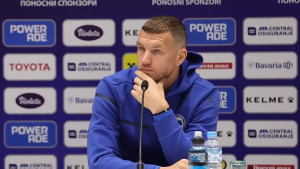 Edin Džeko jasno rekao šta misli o slavlju Italijana nakon meča Vels - BiH: "Što se mene tiče..."