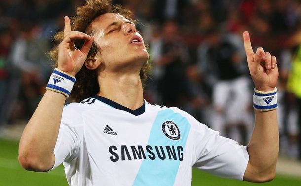 Luiz nije omiljen kod Mourinha, PSG spreman da ga kupi