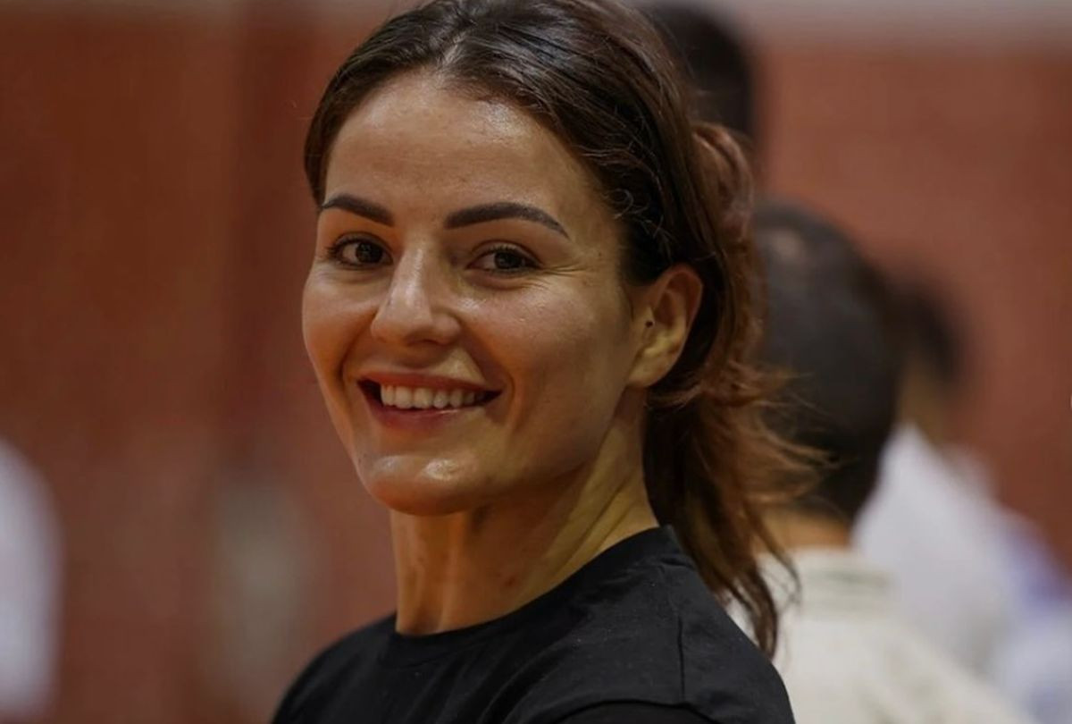 Splićanka je Hrvatskoj donijela zlato, a još čeka obećanje: "Rekao mi je da će go šetat po Rivi" Splićanka je Hrvatskoj donijela zlato, a još čeka obećanje: "Rekao mi je da će go šetat po Rivi"
