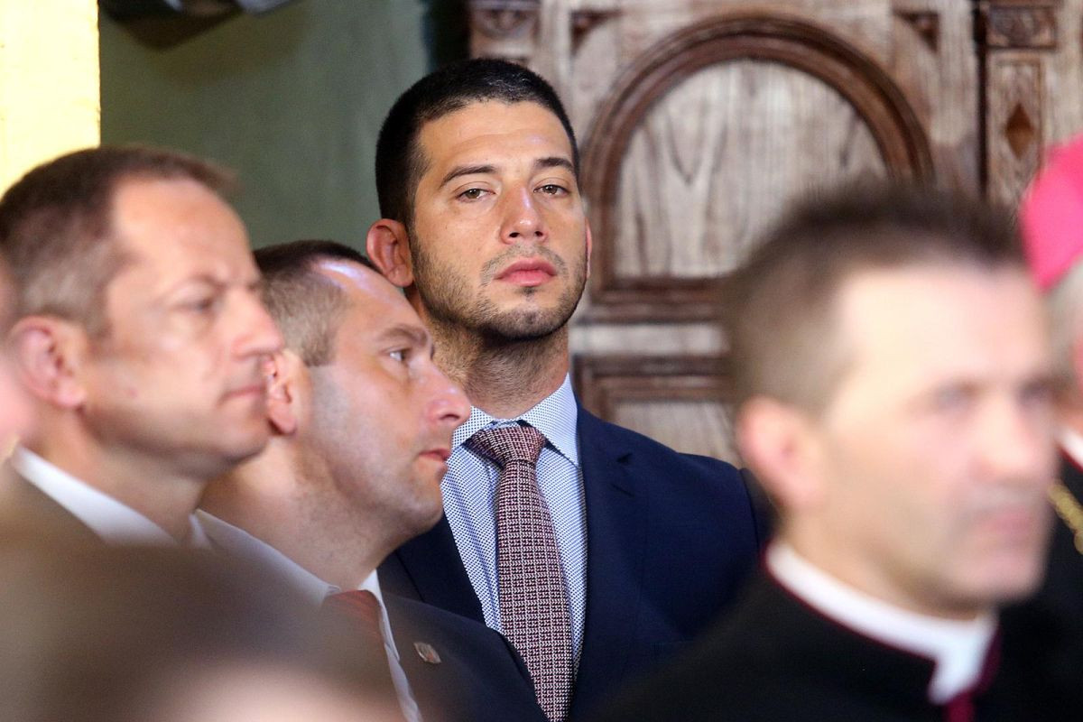 Srpskog asa je otac Hrvat ostavio usred Beograda: Prvo fizički okršaji, pa promjena imena, a onda... Srpskog asa je otac Hrvat ostavio usred Beograda: Prvo fizički okršaji, pa promjena imena, a onda...
