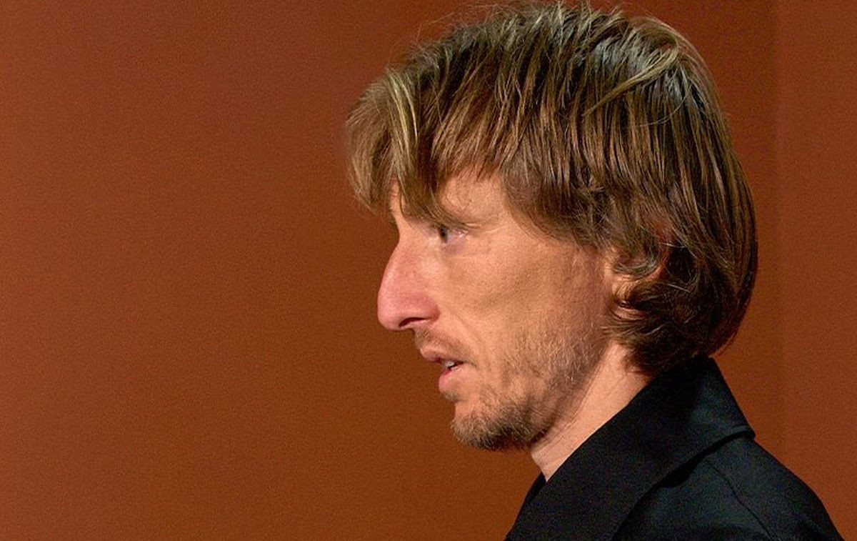Otkriveno zašto Real Madrid ne želi da produži ugovor Modriću: "Boje se da će..." Otkriveno zašto Real Madrid ne želi da produži ugovor Modriću: "Boje se da će..."