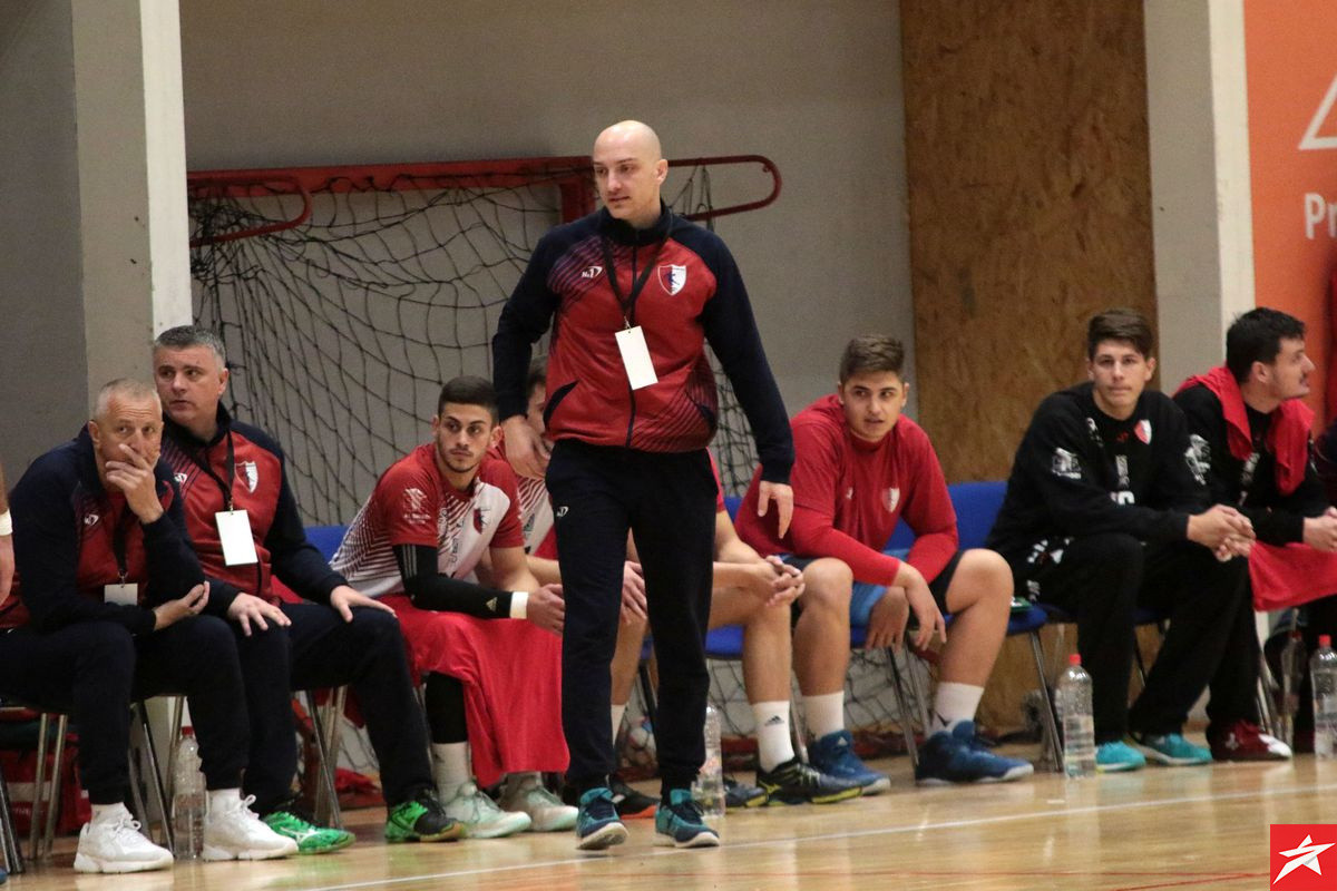 Bojan Unčanin na klupi RK Iskra Bugojno