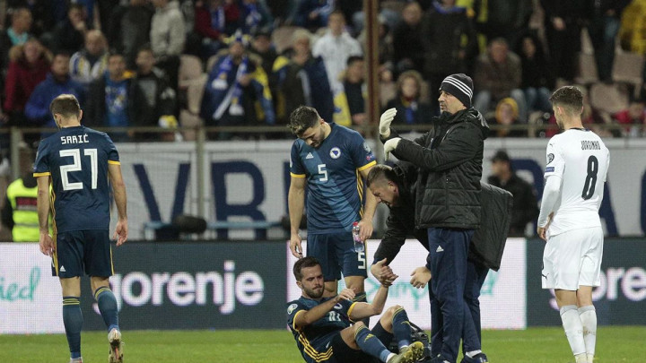 Miralem Pjanić zadobio povredu u duelu sa Italijom