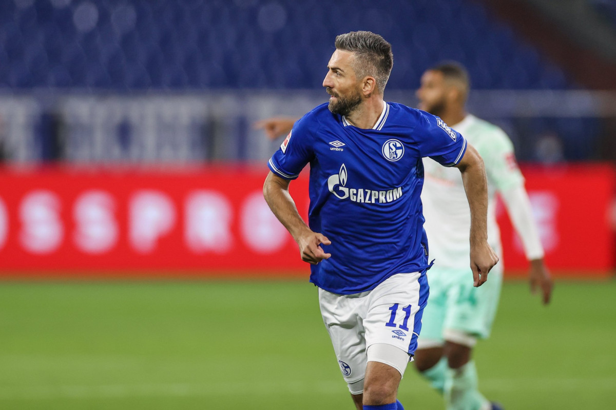 Schalke oduševio objavom za Ibiševića Schalke oduševio objavom za Ibiševića