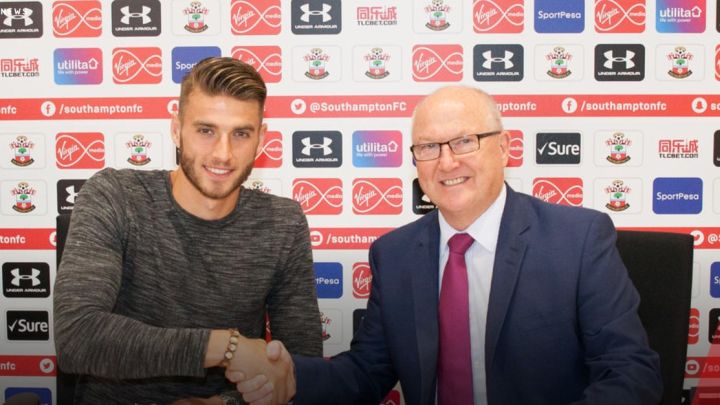 Zvanično: Hoedt potpisao za Southampton