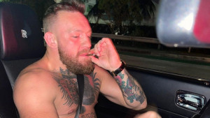 'Napušeni' Conor van kontrole: "Bogatiji sam od svih UFC kučkica"