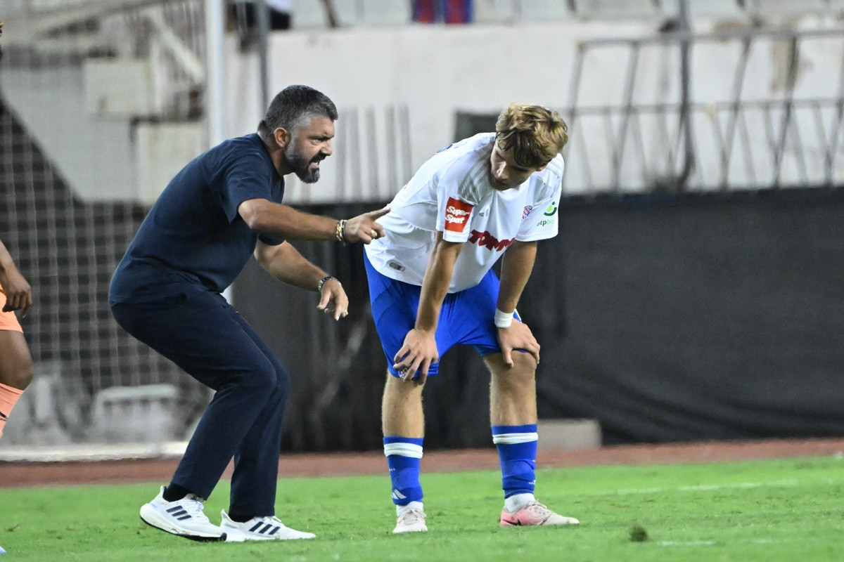 Gennaro Gattuso poslije utakmice s Osijekom poručio novinarima: "Žao mi je što vas ranije nisam..." Gennaro Gattuso poslije utakmice s Osijekom poručio novinarima: "Žao mi je što vas ranije nisam..."